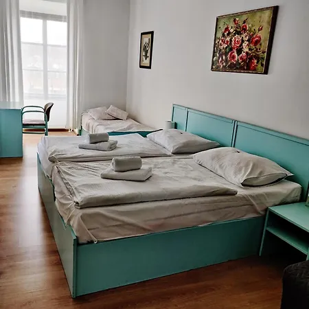 Hotel Celerin 3*