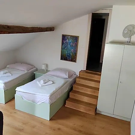Celerin Hotel 3*